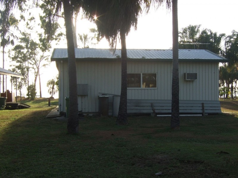13 WHITING COURT, Cungulla QLD 4816