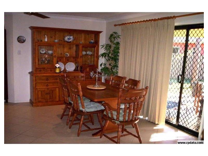 10 ESHELBY STREET, Bushland Beach QLD 4818