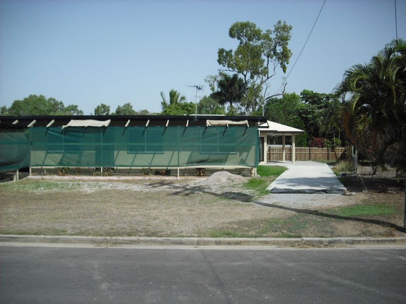 20 PANKINA STREET, Mount Louisa QLD 4814