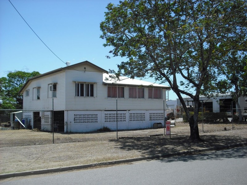 11 TRUSCOTT STREET, Garbutt QLD 4814