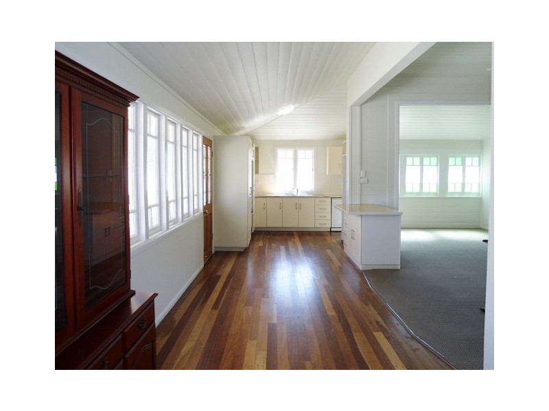 4 GULLIVER STREET, Mundingburra QLD 4812