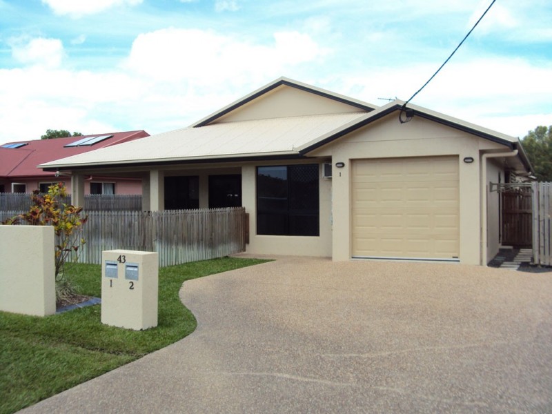 43 SANTAL DRIVE, Rasmussen QLD 4815