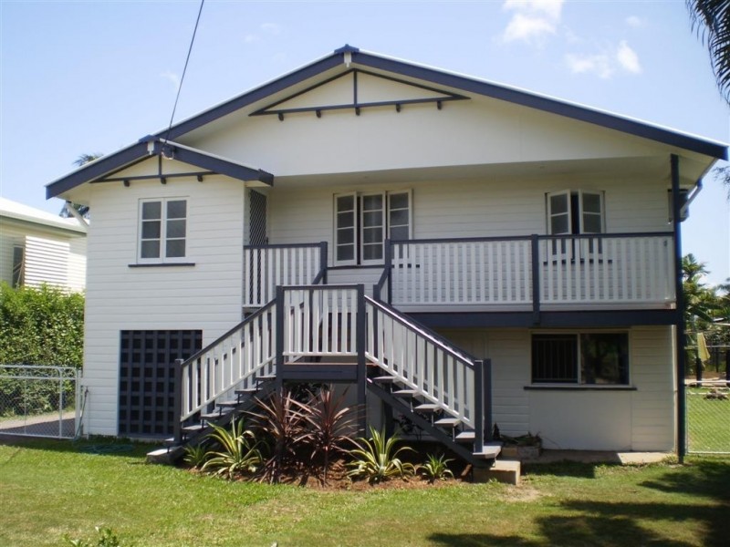15 SARGEANT STREET, Gulliver QLD 4812