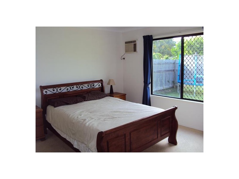 23 CRESTBROOK DRIVE, Mount Louisa QLD 4814