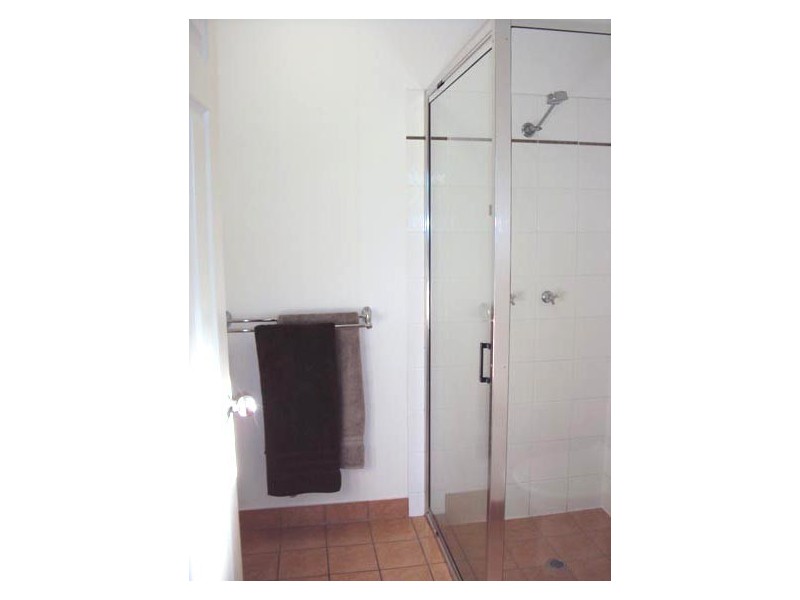 23 CRESTBROOK DRIVE, Mount Louisa QLD 4814