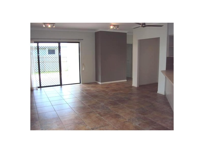 42 DUNLOP STREET, Kelso QLD 4815