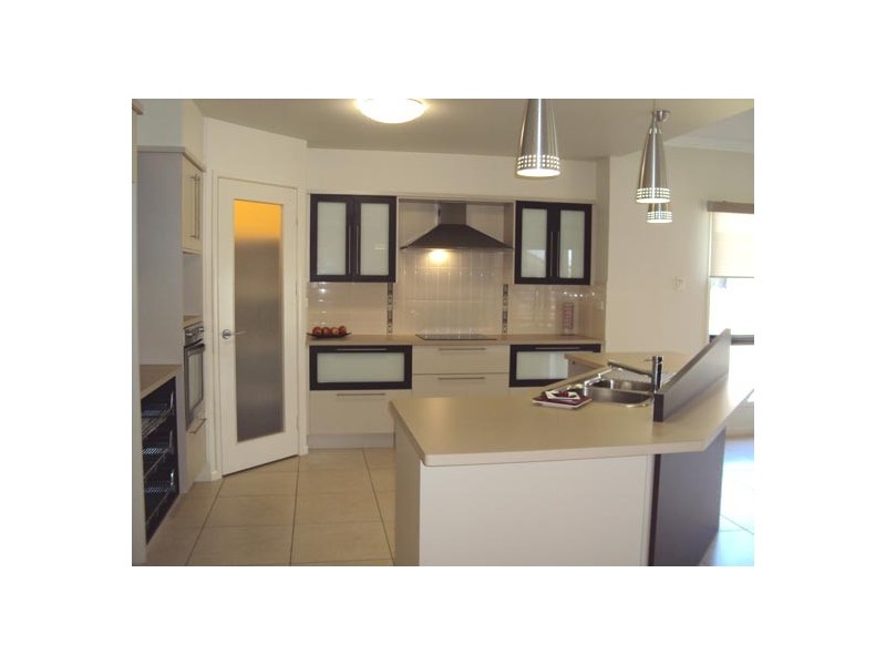 12 KALYNDA PARADE, Bohle Plains QLD 4817