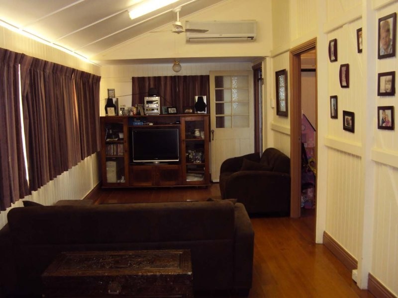 7 TOMKINS STREET, Cluden QLD 4811