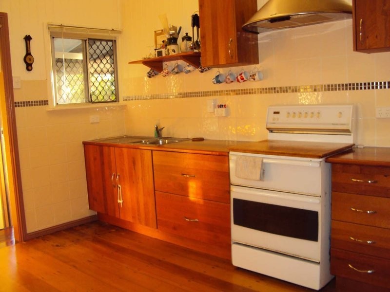 7 TOMKINS STREET, Cluden QLD 4811