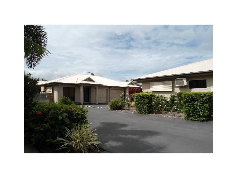 3/9 RYRIE CRESCENT, Rasmussen QLD 4815