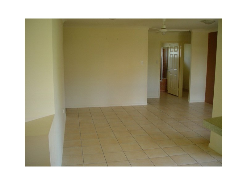 9 CRESTBROOK DRIVE, Mount Louisa QLD 4814