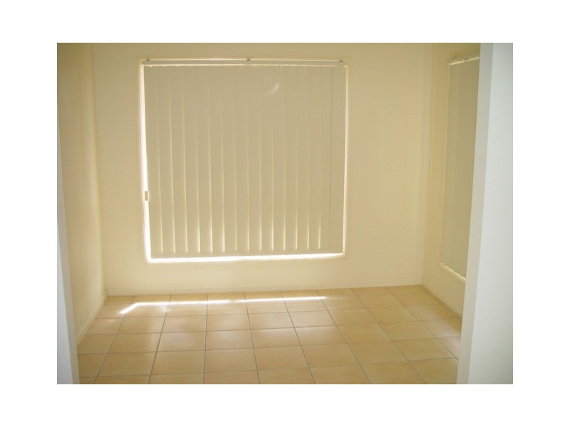 9 CRESTBROOK DRIVE, Mount Louisa QLD 4814