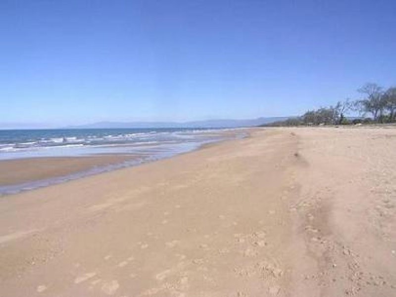18 MISTLETOE STREET, Forrest Beach QLD 4850