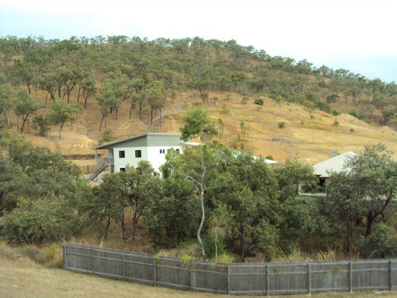 53 ST ALBANS ROAD, Mount Louisa QLD 4814