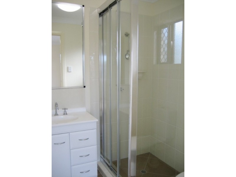 13 SENTOSA COURT, Kelso QLD 4815