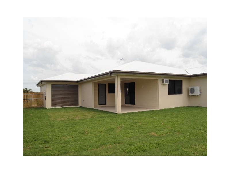 33 SANDPLOVER CIRCUIT, Bohle Plains QLD 4817