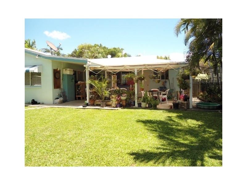 2 BEHAN COURT, Cranbrook QLD 4814