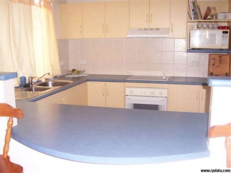 51 ESTUARY PARADE, Douglas QLD 4814