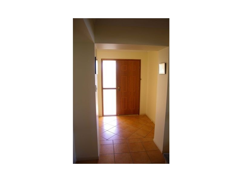 51 ESTUARY PARADE, Douglas QLD 4814