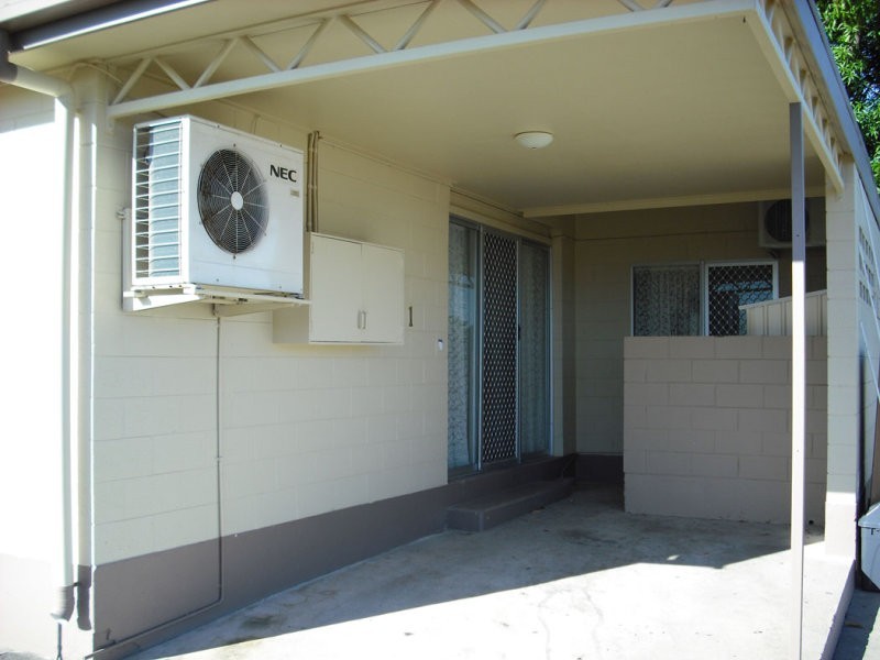 1/175 FRANCIS STREET, West End QLD 4810