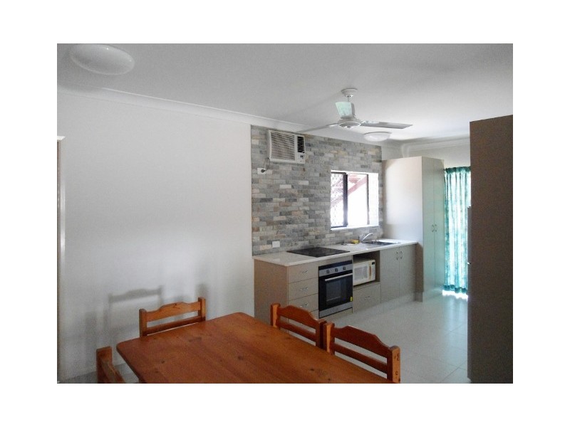 49 PICNIC STREET, Picnic Bay QLD 4819