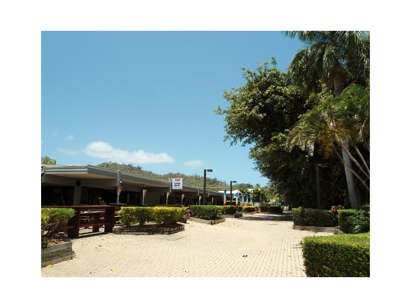 49 PICNIC STREET, Picnic Bay QLD 4819