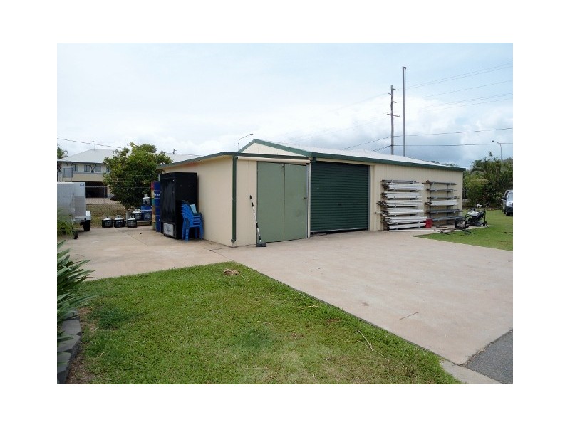 29 YEATMAN STREET, Hyde Park QLD 4812