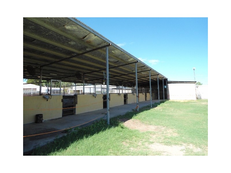 68-70 JUREKEY STREET, Cluden QLD 4811