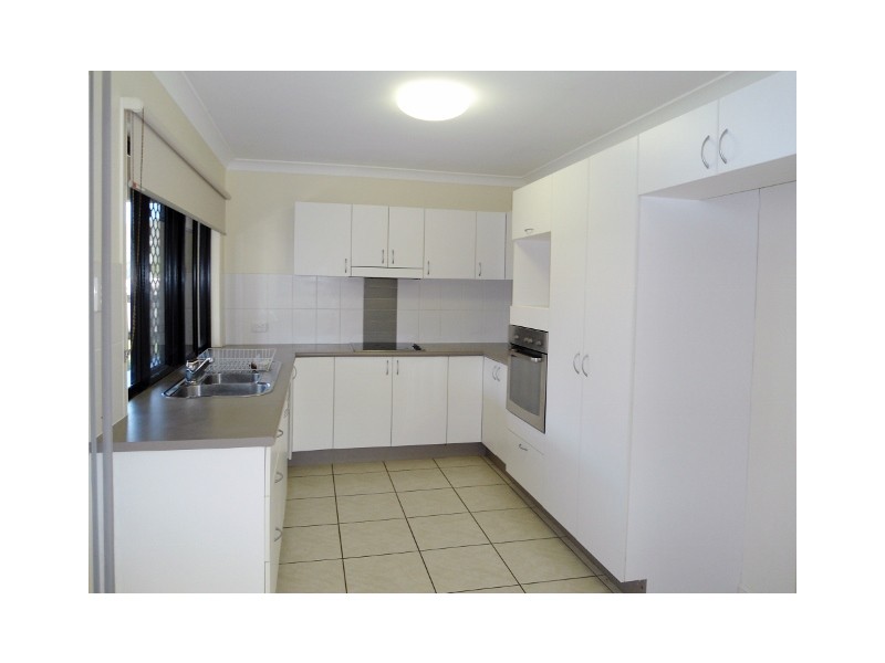 2/43 Santal Drive, Rasmussen QLD 4815