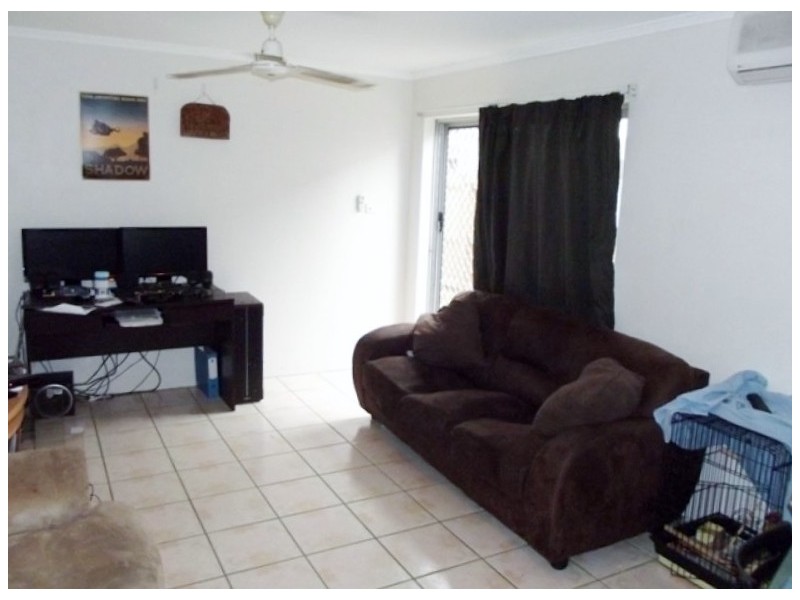 2/10 ETHEL STREET, Hyde Park QLD 4812