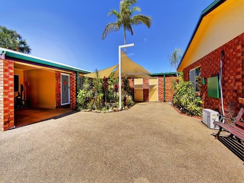 20 LOWTH STREET, Rosslea QLD 4812