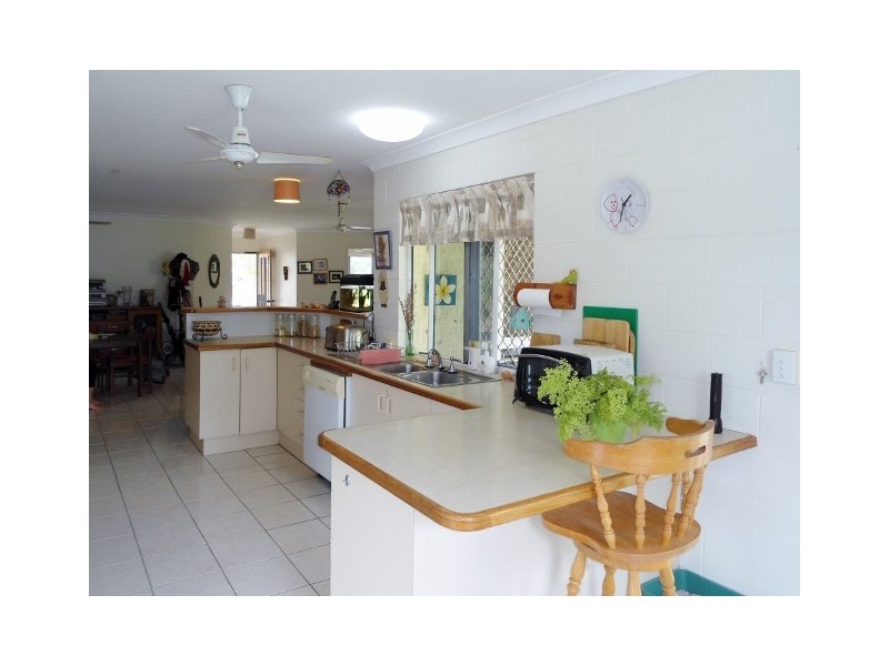 15 RIVERGUM COURT, Condon QLD 4815