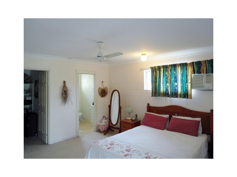 15 RIVERGUM COURT, Condon QLD 4815