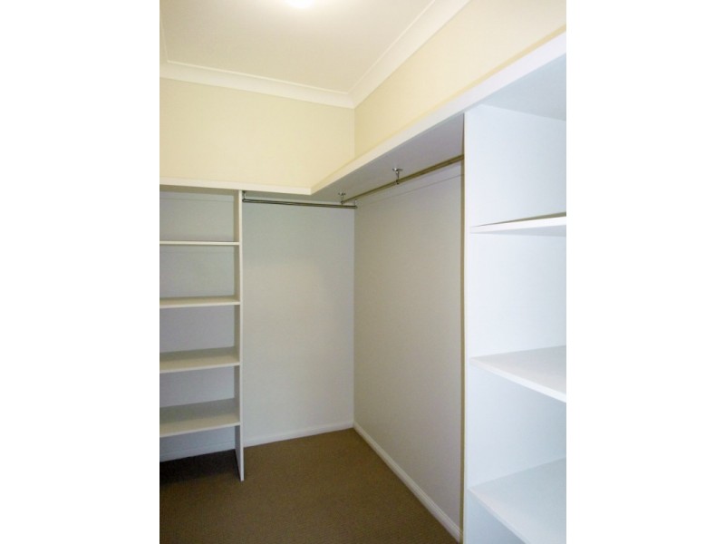 20 FERNBANK PARADE, Idalia QLD 4811