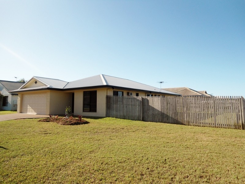 27 KINNARDY STREET, Burdell QLD 4818