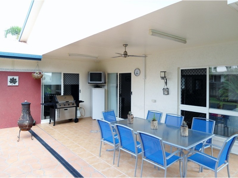 1 Earl Circuit, Kirwan QLD 4817