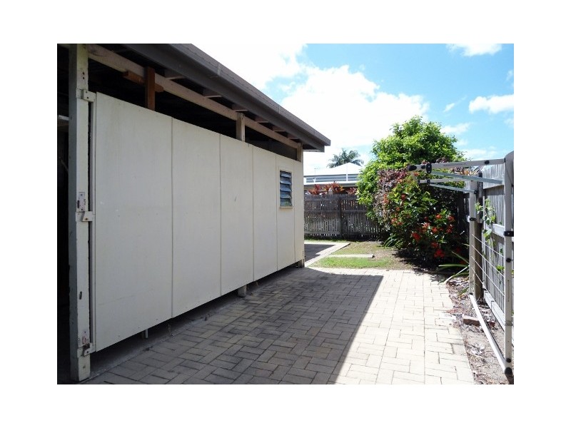 34 BROOKS STREET, Railway Estate QLD 4810