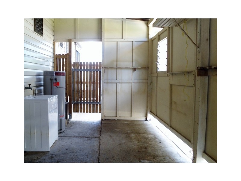 34 BROOKS STREET, Railway Estate QLD 4810