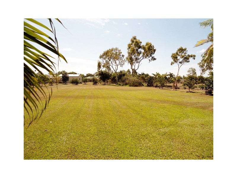 9 VANESSA COURT, Rupertswood QLD 4817