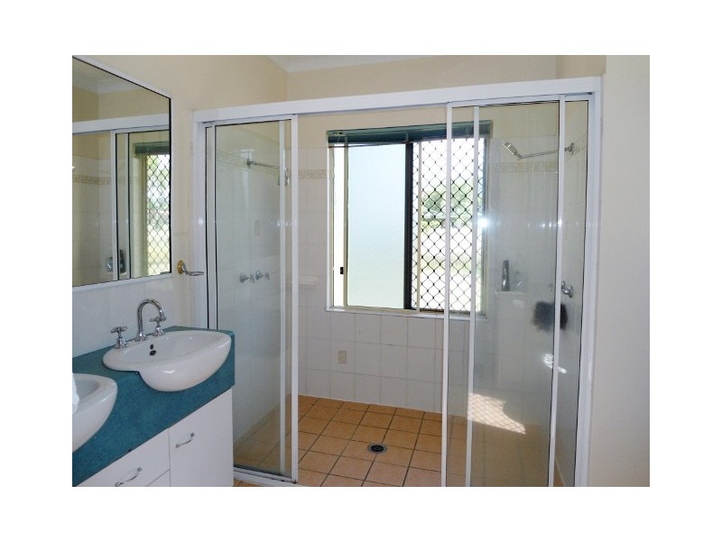 9 VANESSA COURT, Rupertswood QLD 4817