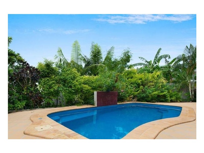 40 TIMBURY WAY, Mount Louisa QLD 4814