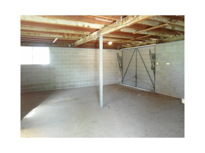 75 DEARNESS STREET, Garbutt QLD 4814