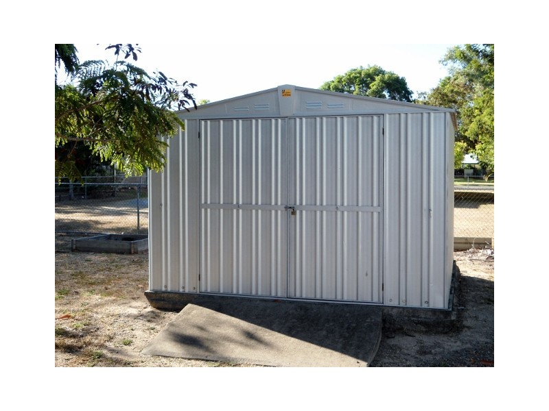 75 DEARNESS STREET, Garbutt QLD 4814