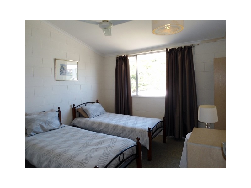 14/33 THE STRAND, North Ward QLD 4810