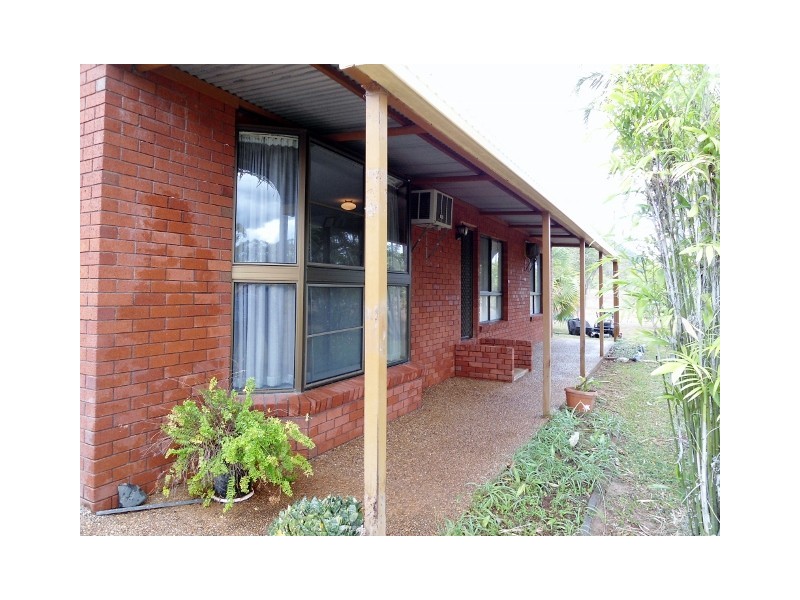 211 MOUNTVIEW DRIVE, Toonpan QLD 4816