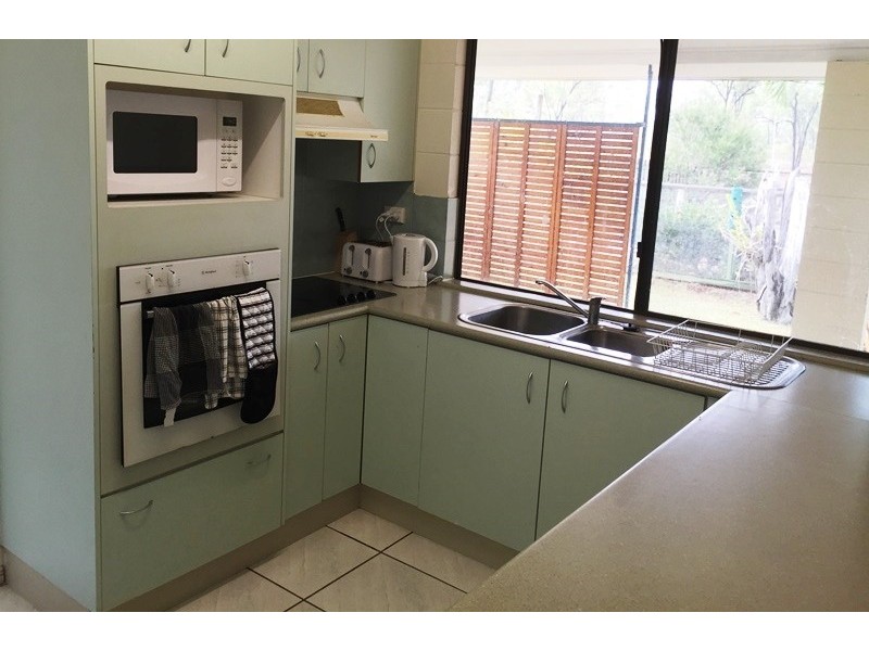 16 KILCORA STREET, Mount Low QLD 4818