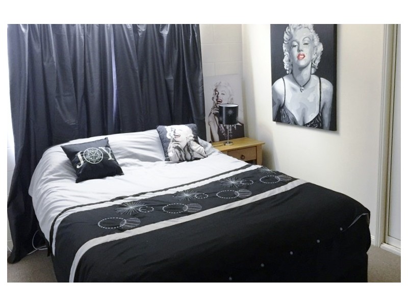 16 KILCORA STREET, Mount Low QLD 4818