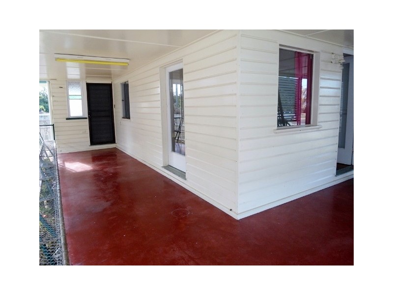 18 LOWTH STREET, Rosslea QLD 4812