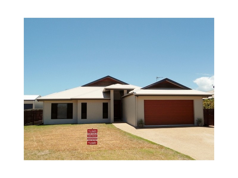 10 LITTABELLA PLACE, Bushland Beach QLD 4818