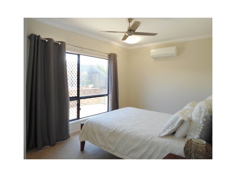 10 LITTABELLA PLACE, Bushland Beach QLD 4818